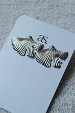 Load image into Gallery viewer, The Adelaide Studs (silver)
